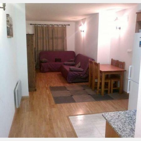 Completo Broto Daire Dış mekan fotoğraf